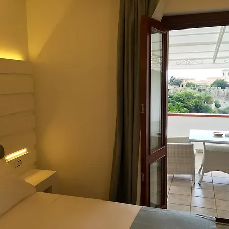 Bed & Breakfast Il Barone - Free Private Parking Tropea