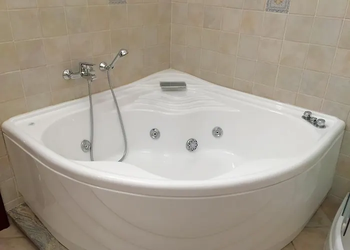 Il Barone - Free Private Parking 住宿加早餐酒店 4*