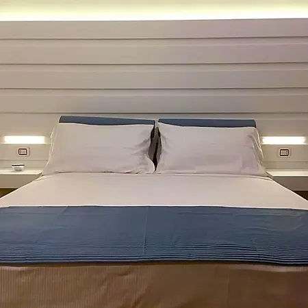 Il Barone - Free Private Parking Bed & Breakfast 4*