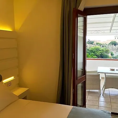 Il Barone - Free Private Parking Bed & Breakfast 4*