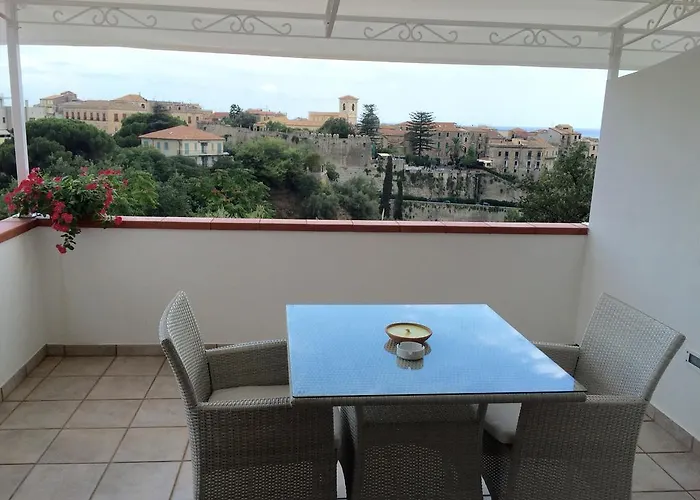 Il Barone - Free Private Parking Nocleg ze śniadaniem Tropea